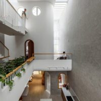 Dinh House