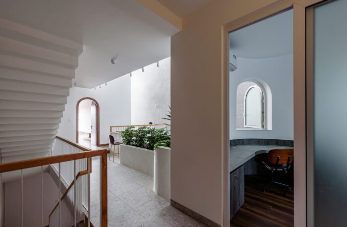 Dinh House