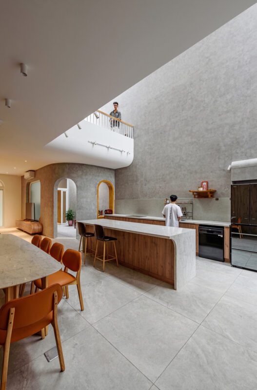 Dinh House