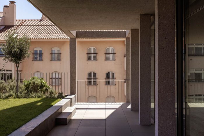 Housing Building in Cascais