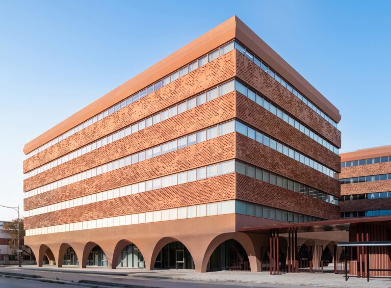 HUB26 Office Complex in Thessaloniki | Divercity Architects