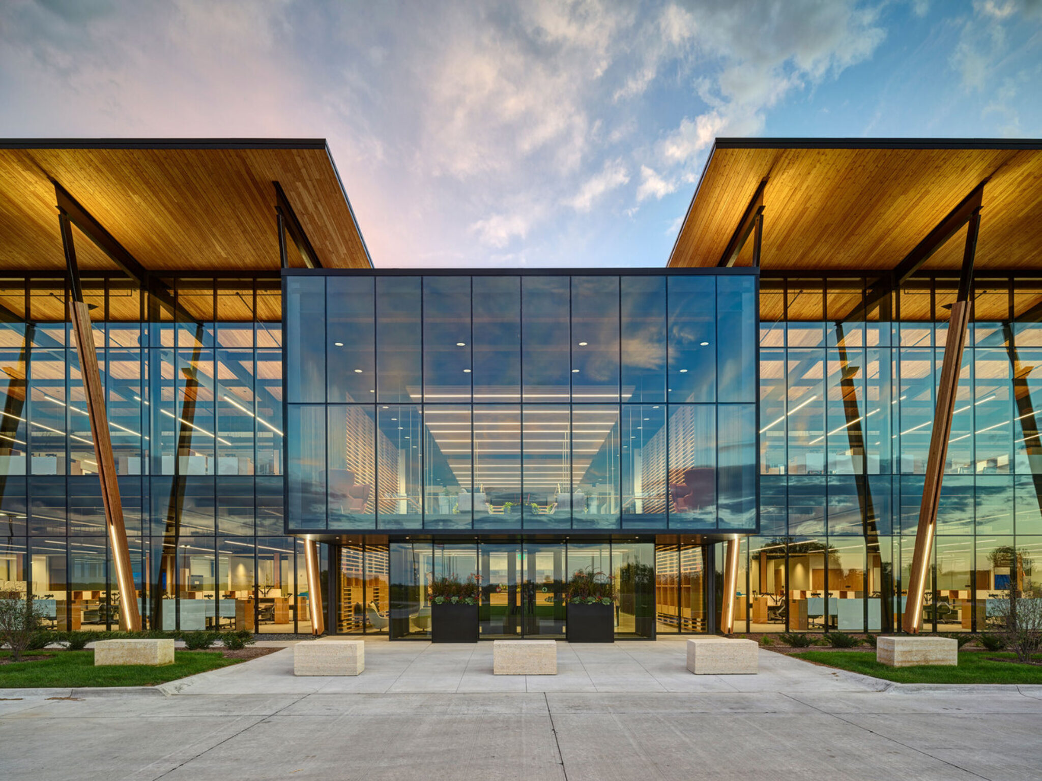 Kreg Tool Corporate Headquarters | Neumann Monson Architects - Arch2O.com