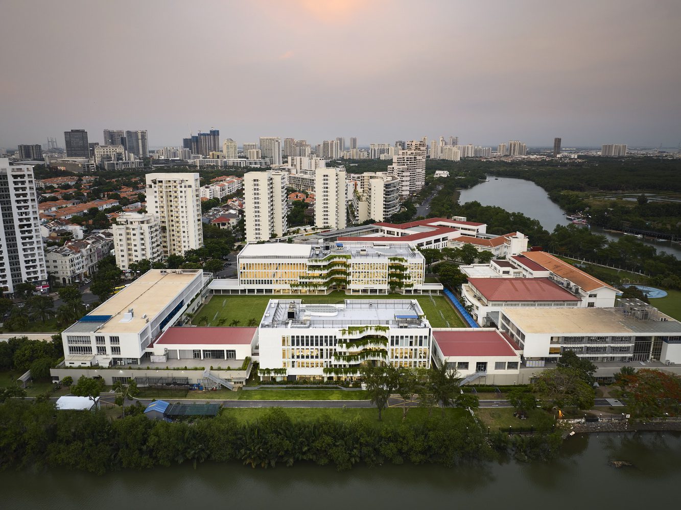 new middle school and steam design center