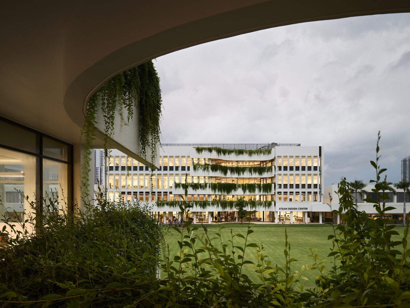 new middle school and steam design center