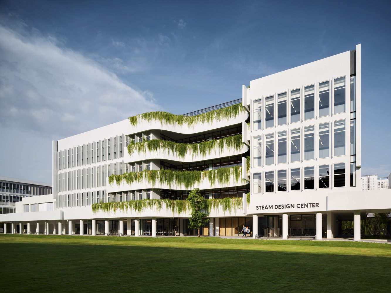 new middle school and steam design center