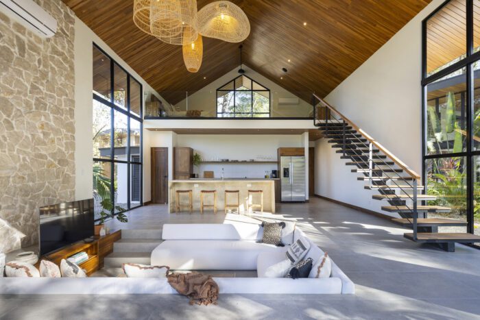 Indo Avellanas House