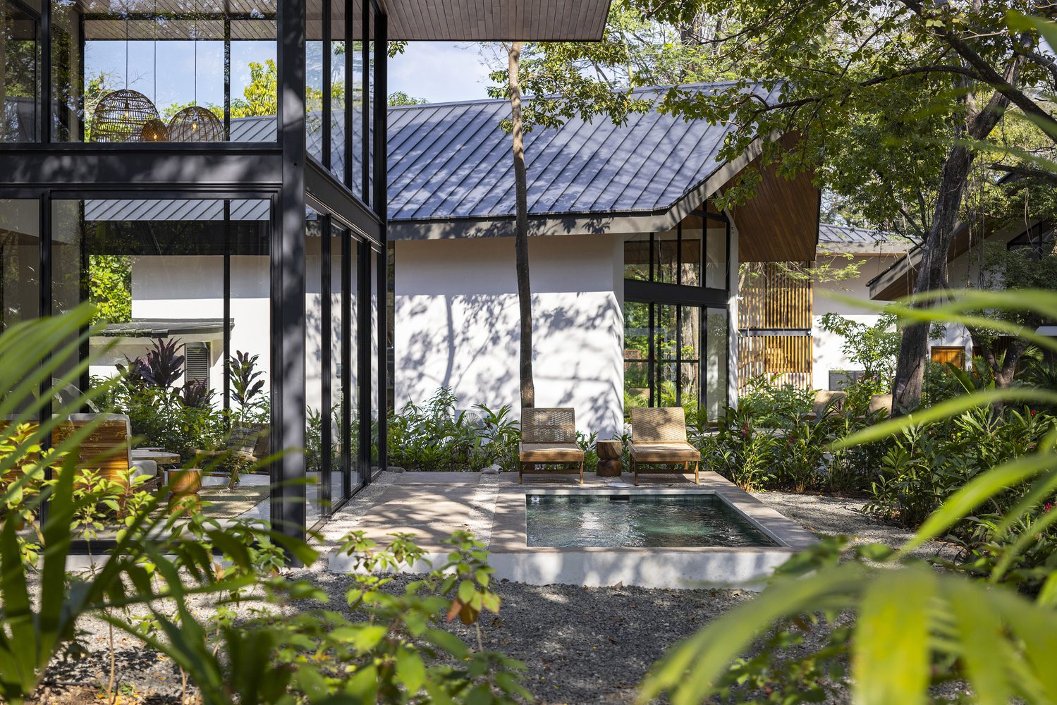 Indo Avellanas House