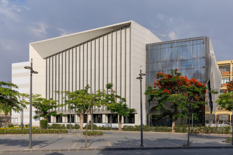Ain Shams University Campus Main Theater | El-Maghraby Design House + Prof. Dr. Gamal El-Kholy