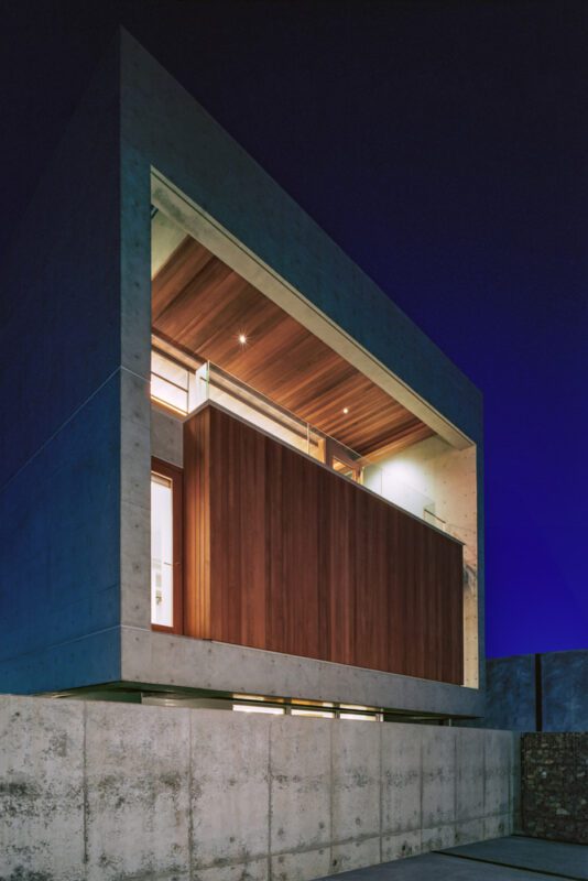 House and Office in Hokusetsu