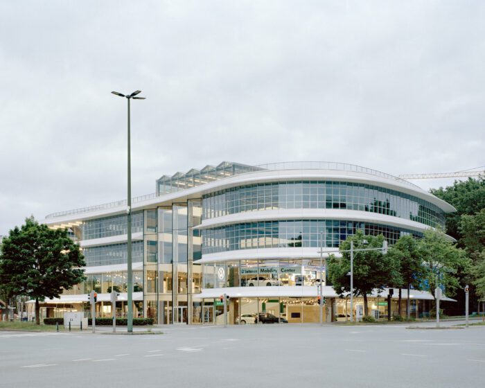 Mobilis Automotive Building