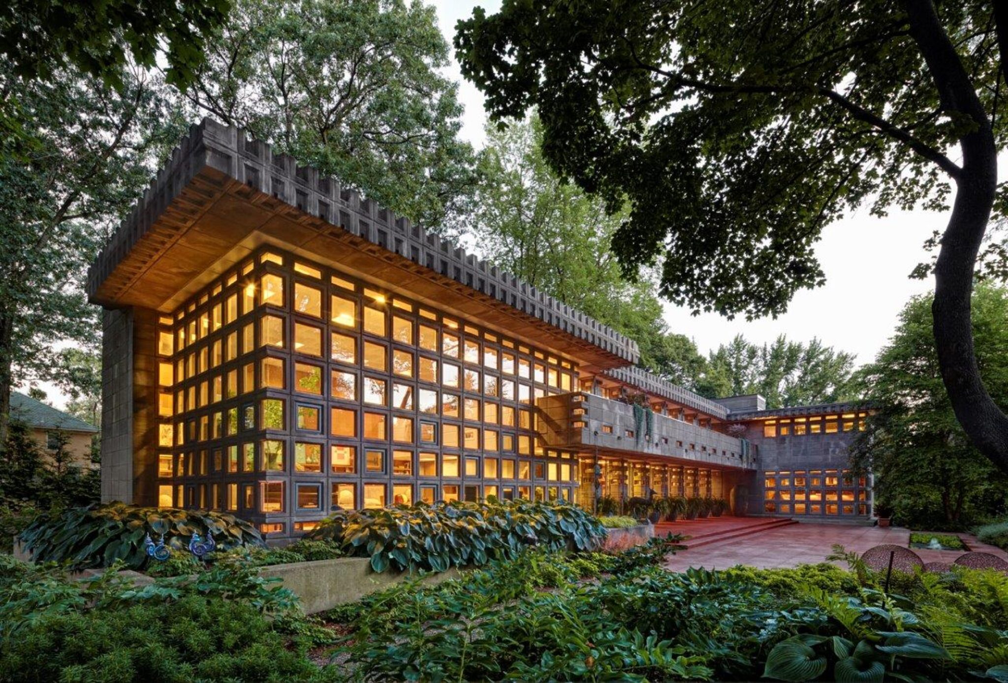 Why Famous Architects Like Frank Lloyd Wright and Zaha Hadid ...