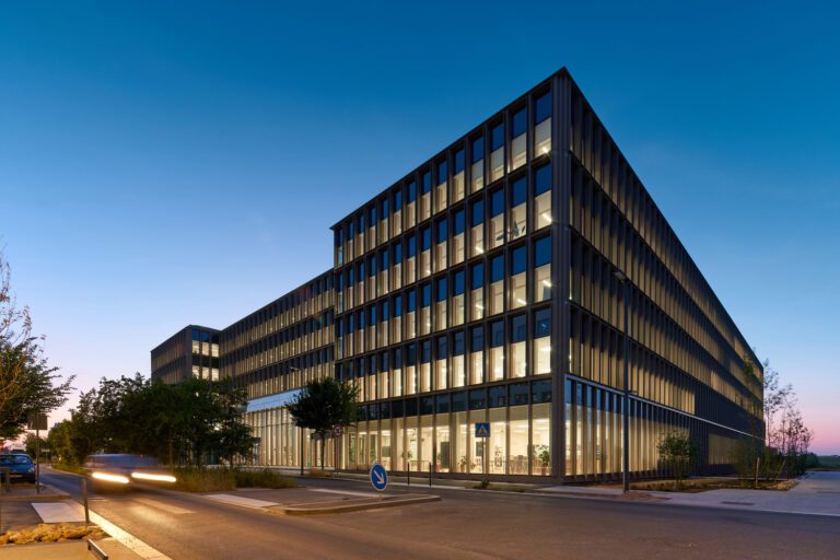 In’Cube Danone Research & Innovation Center | Arte Charpentier