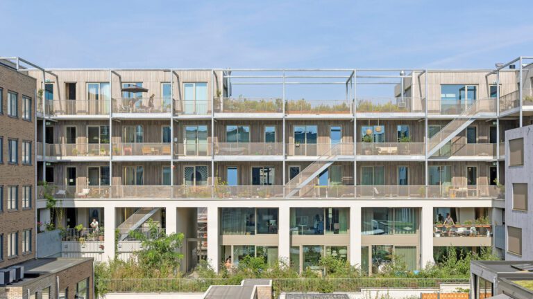 wij_land Housing | Space&Matter