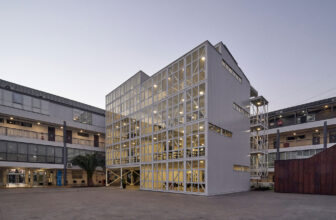 Talleres Building