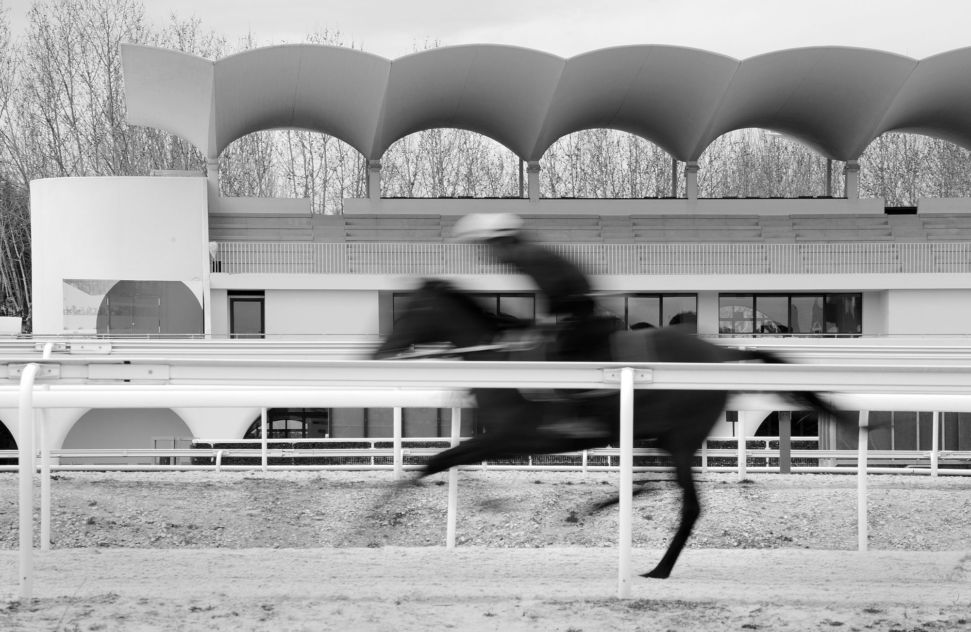 Architecture Classic: The Zarzuela Hippodrome