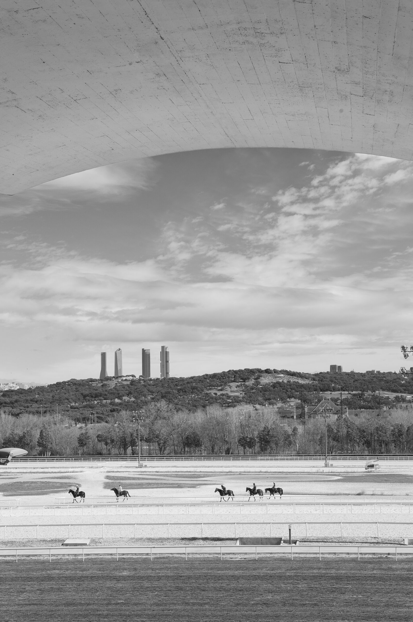 Architecture Classic: The Zarzuela Hippodrome