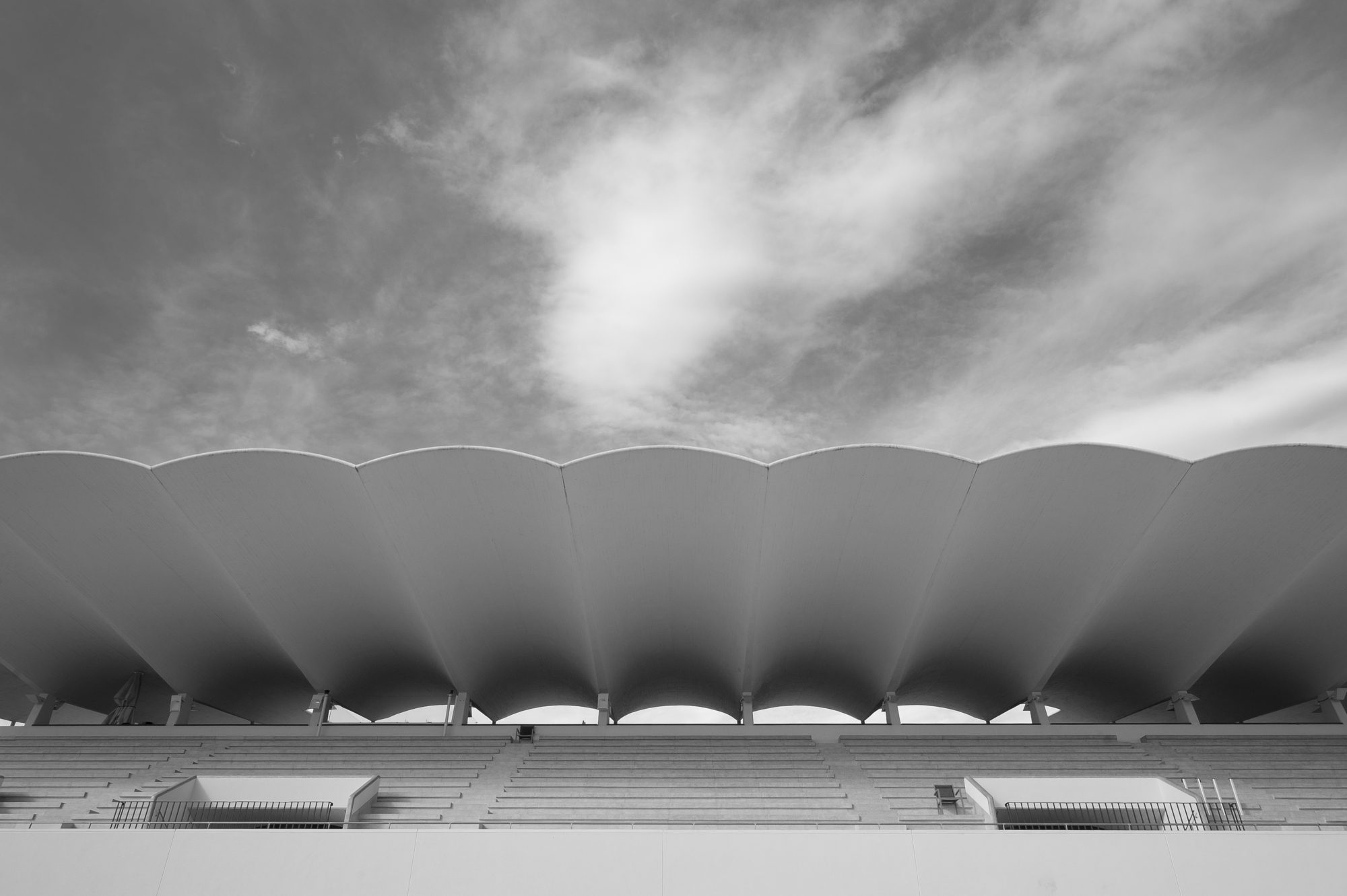 Architecture Classic: The Zarzuela Hippodrome