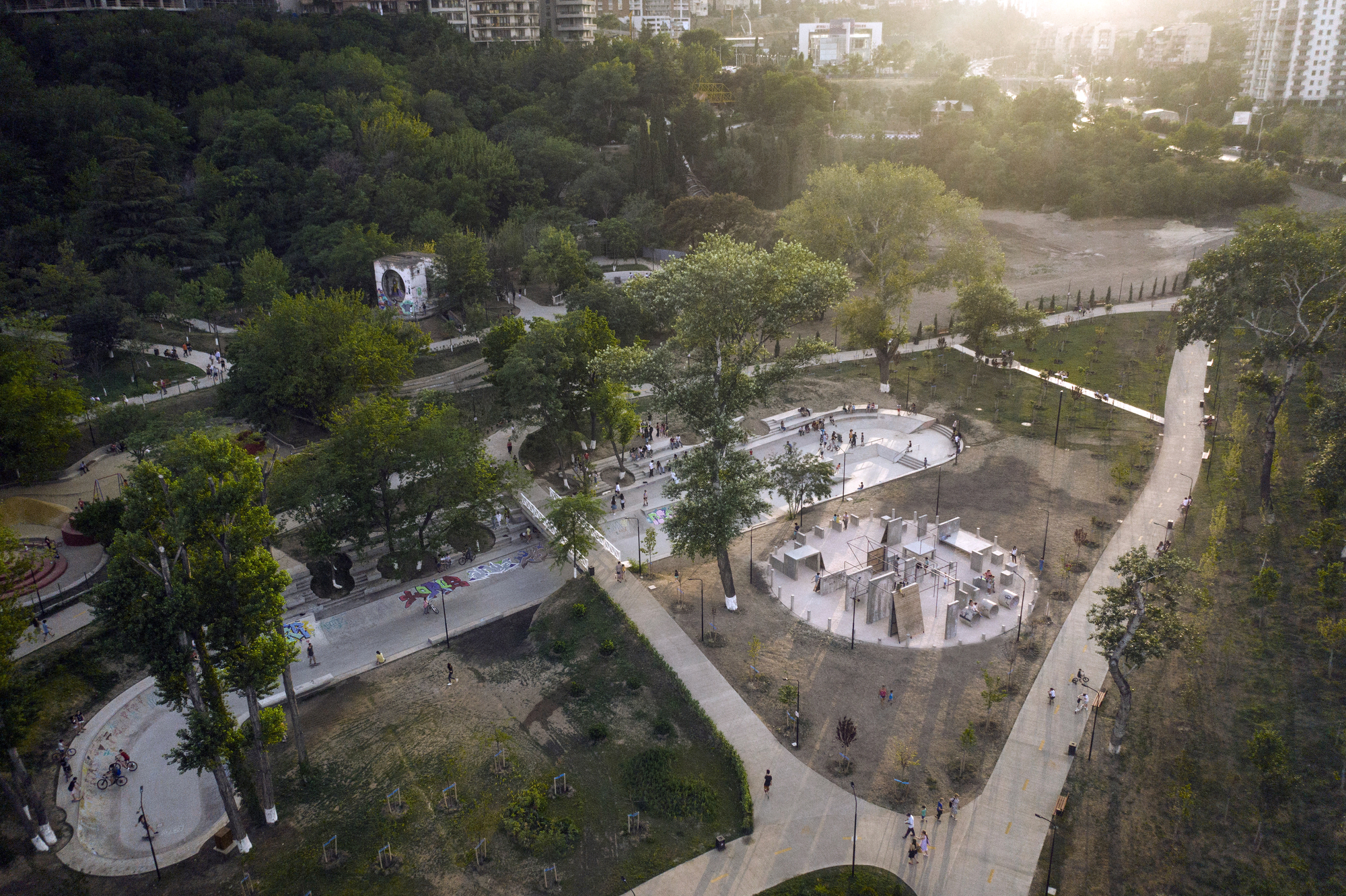 Skatepark & Parkourground Mziuri