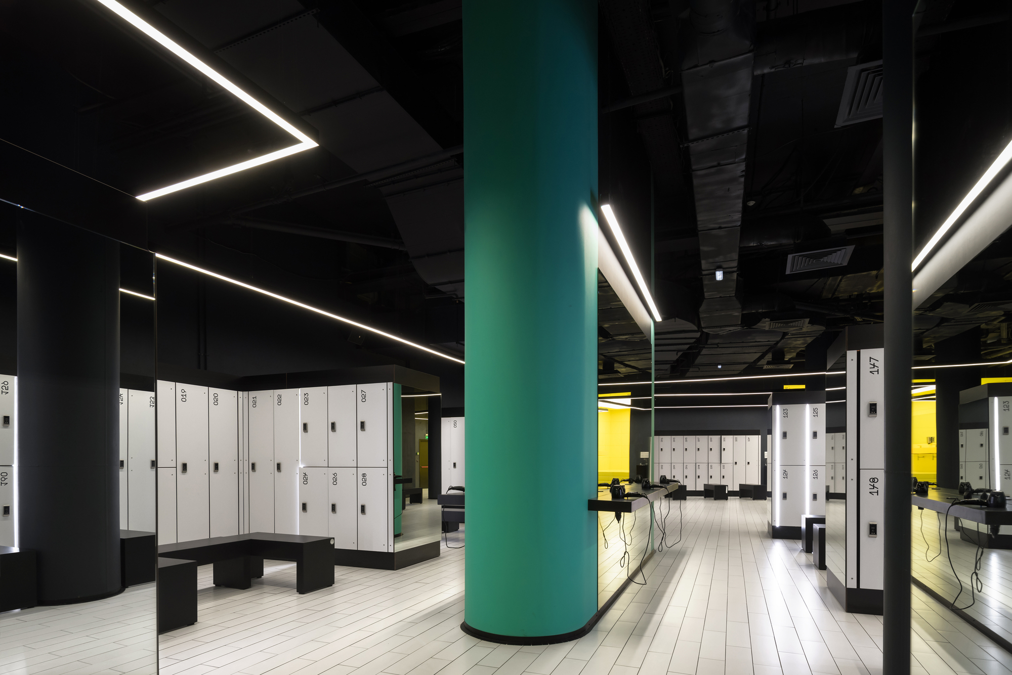 Kometa Black Fitness Club