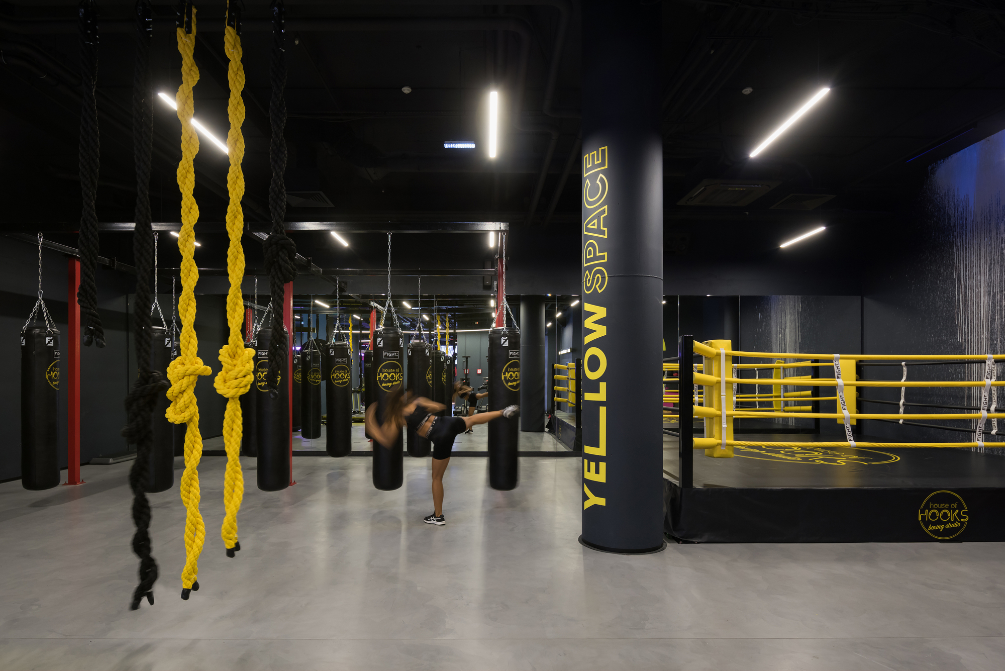 Kometa Black Fitness Club