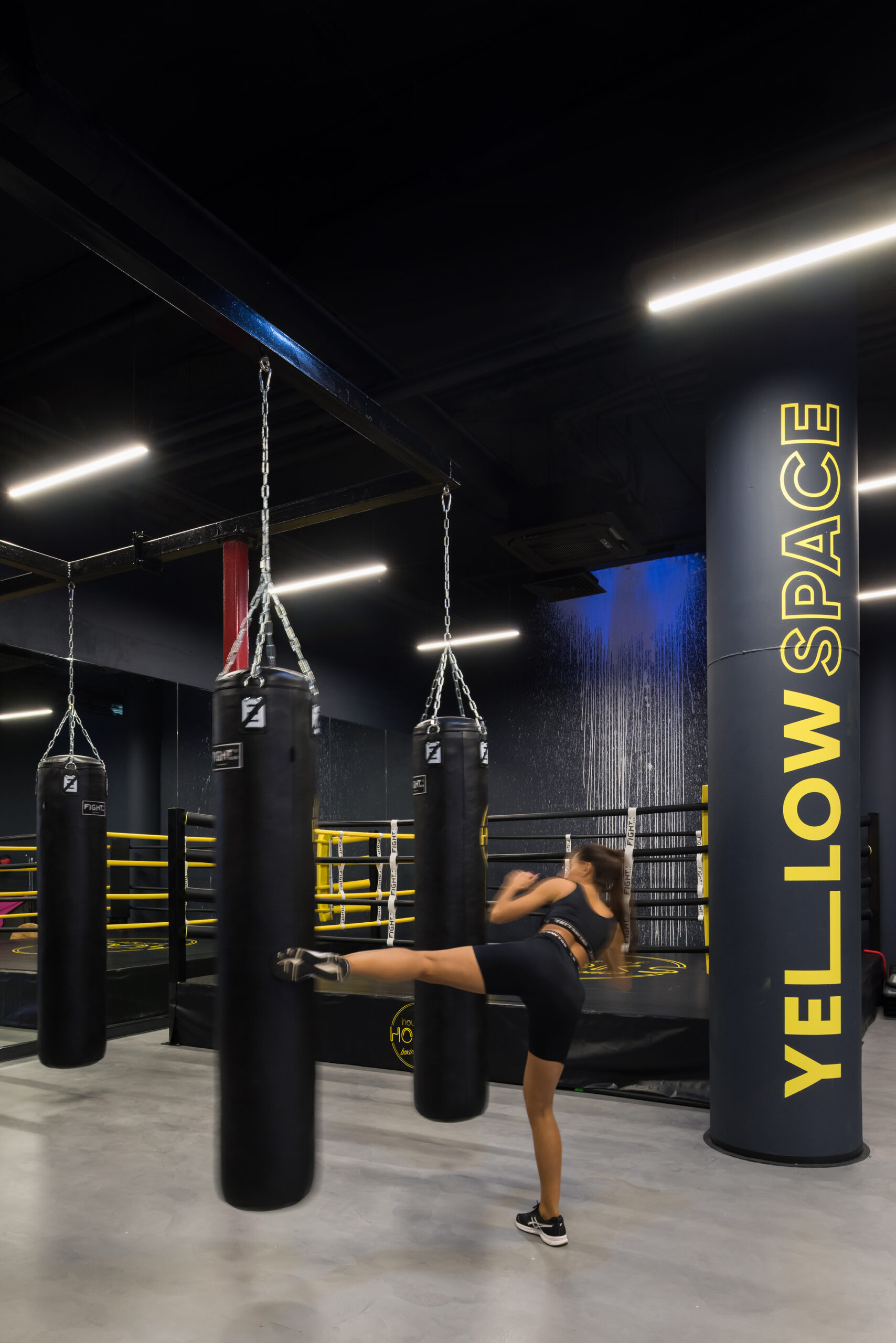 Kometa Black Fitness Club