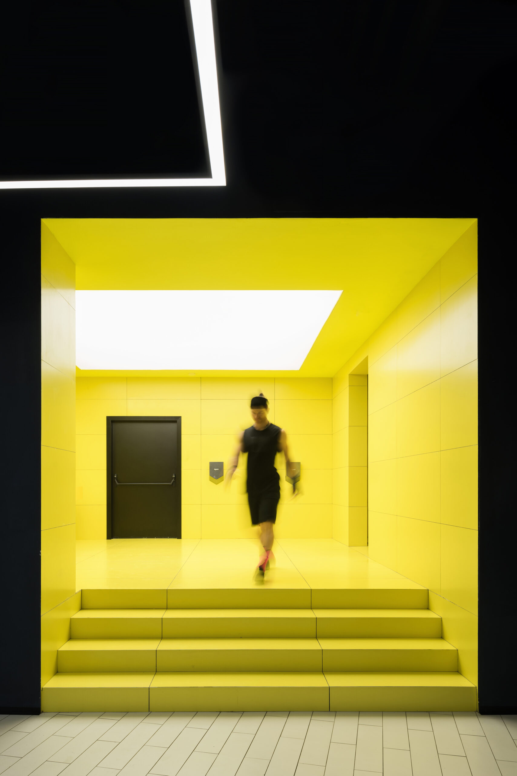 Kometa Black Fitness Club