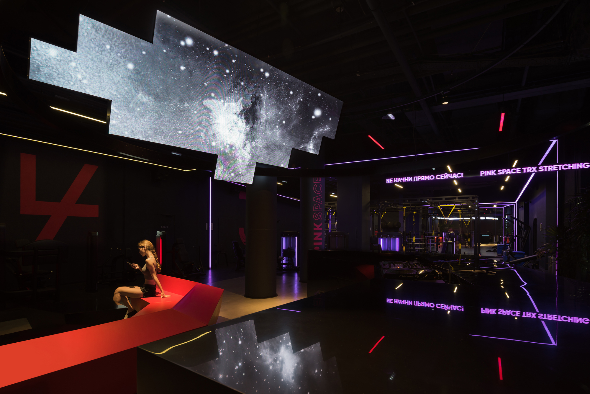Kometa Black Fitness Club