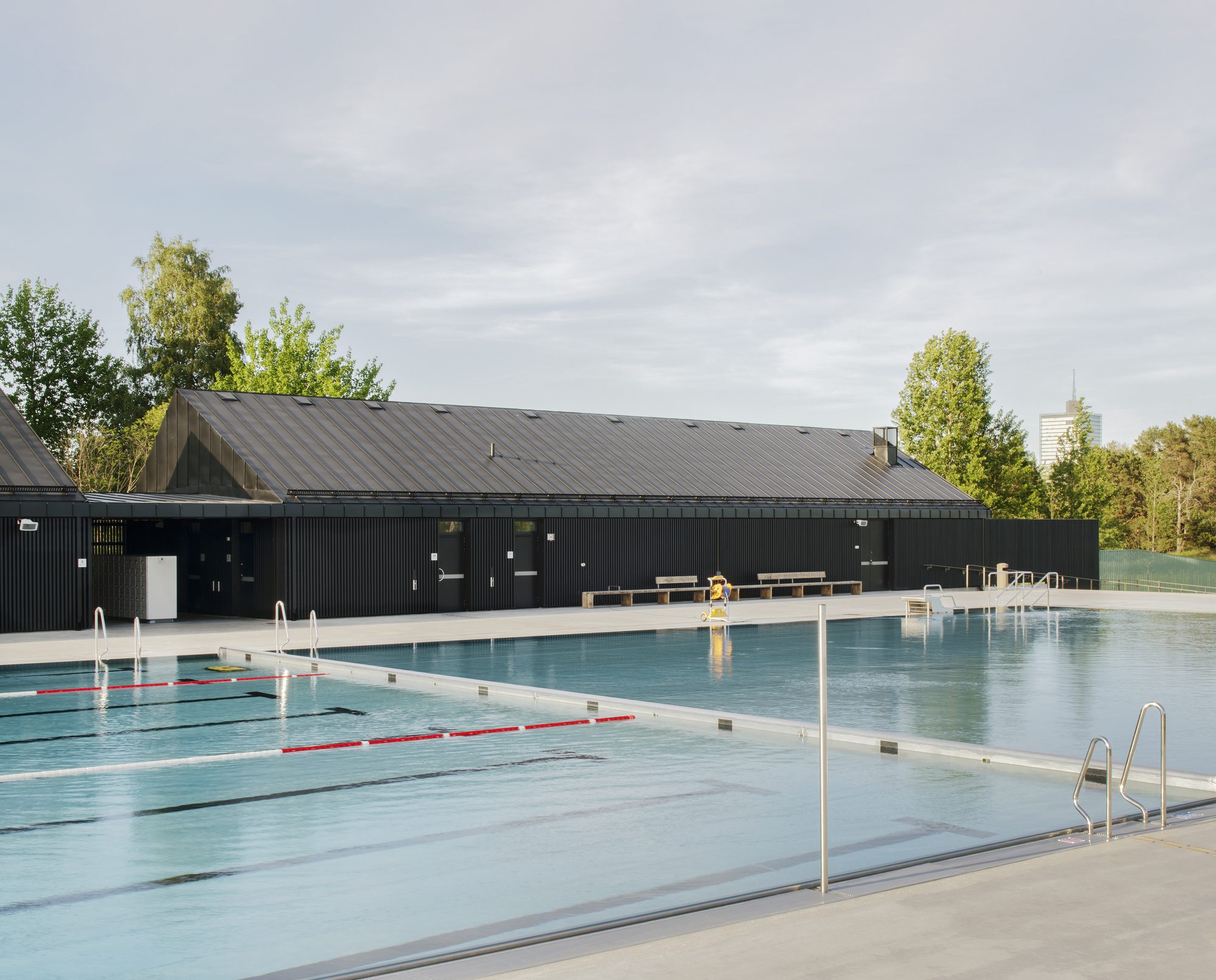 Järvabadet