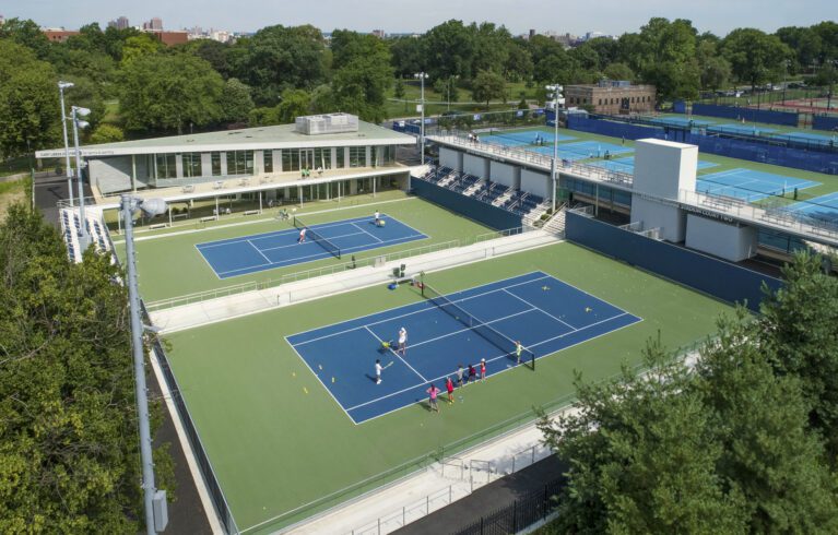Cary Leeds Center for Tennis & Learning | Gluck+