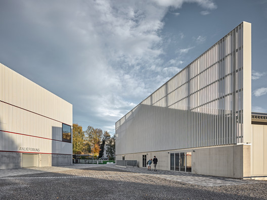 WIN4 Sports Centre