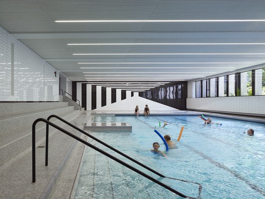 gymnasium and swimming hall Vogelsang
