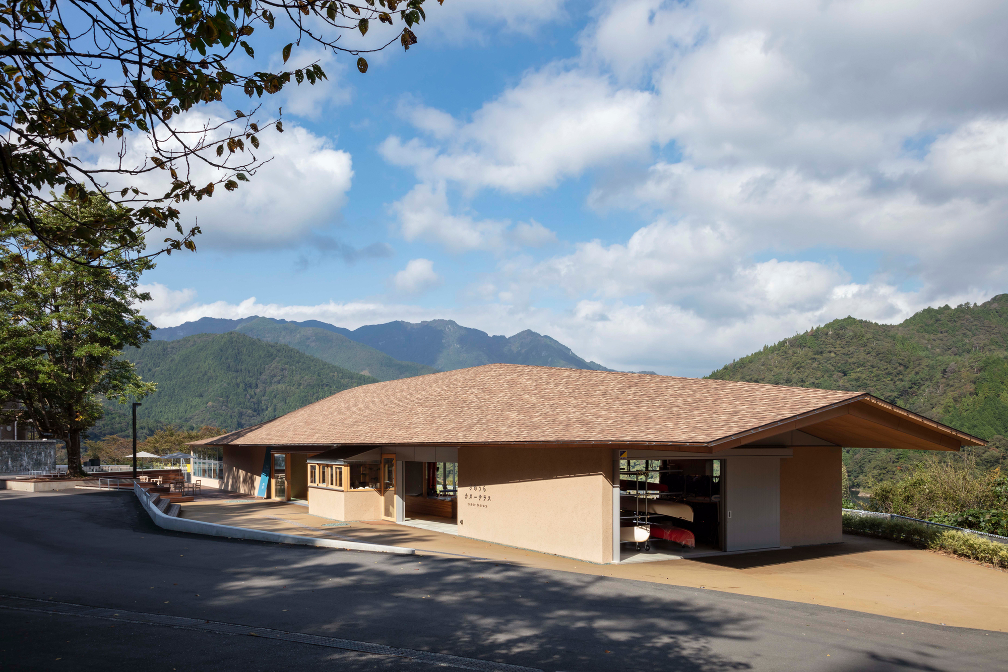 Sameura Canoe Terrace