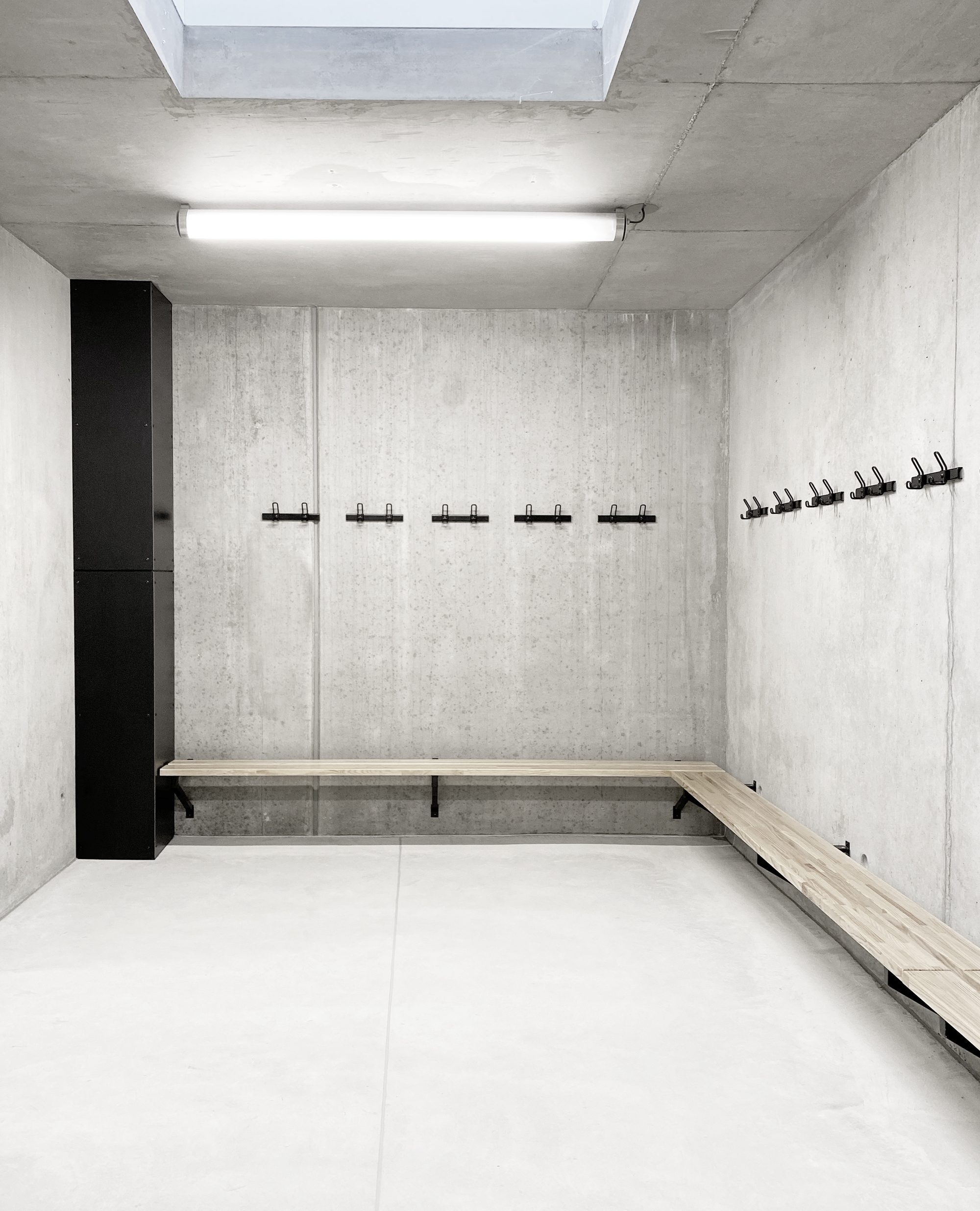 Stadium and Locker Room for Thouars City
