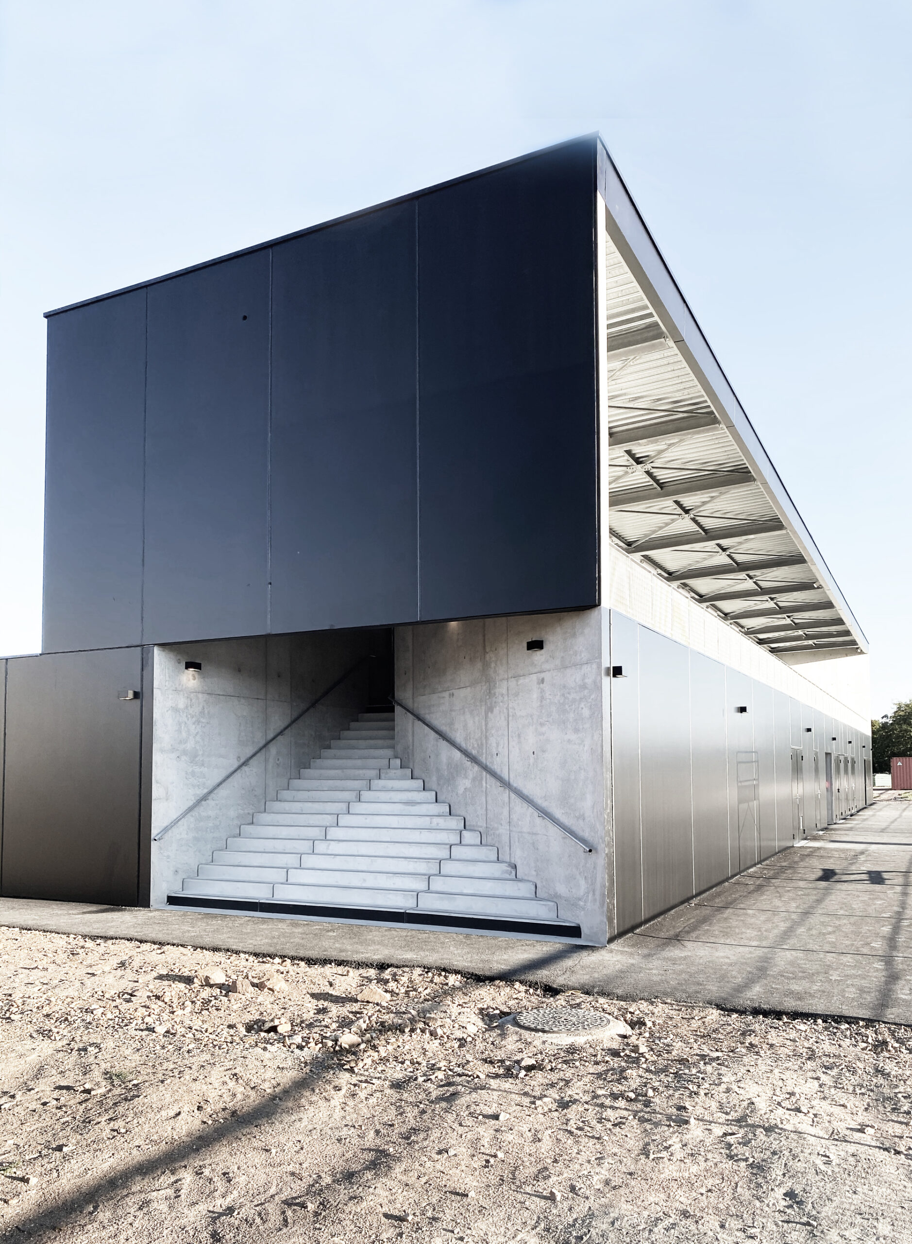 Stadium and Locker Room for Thouars City