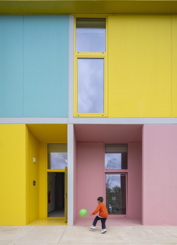 4 Modular Kindergartens in Lisbon