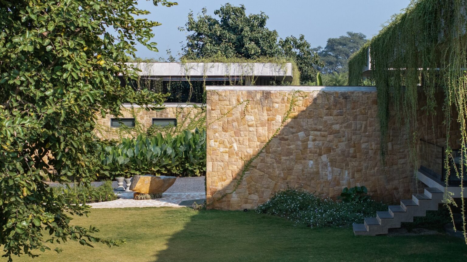 Antriya House | 23 Degrees Design Shift – Arch2O.com