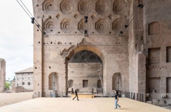Basilica di Massenzio Exhibition Pathway