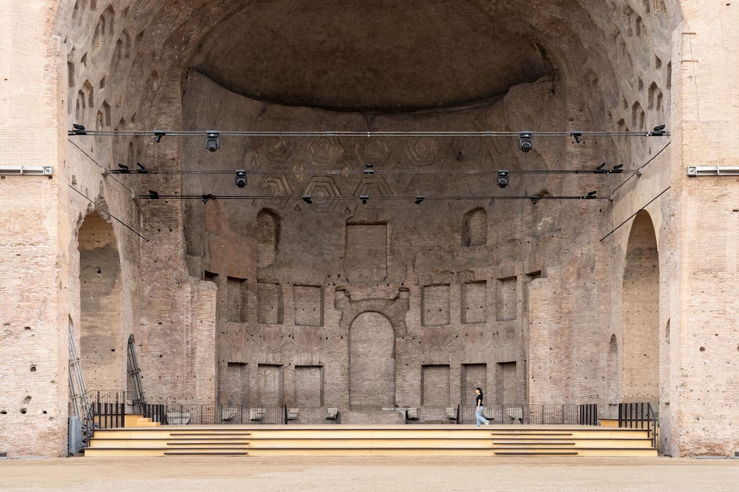 Basilica di Massenzio Exhibition Pathway