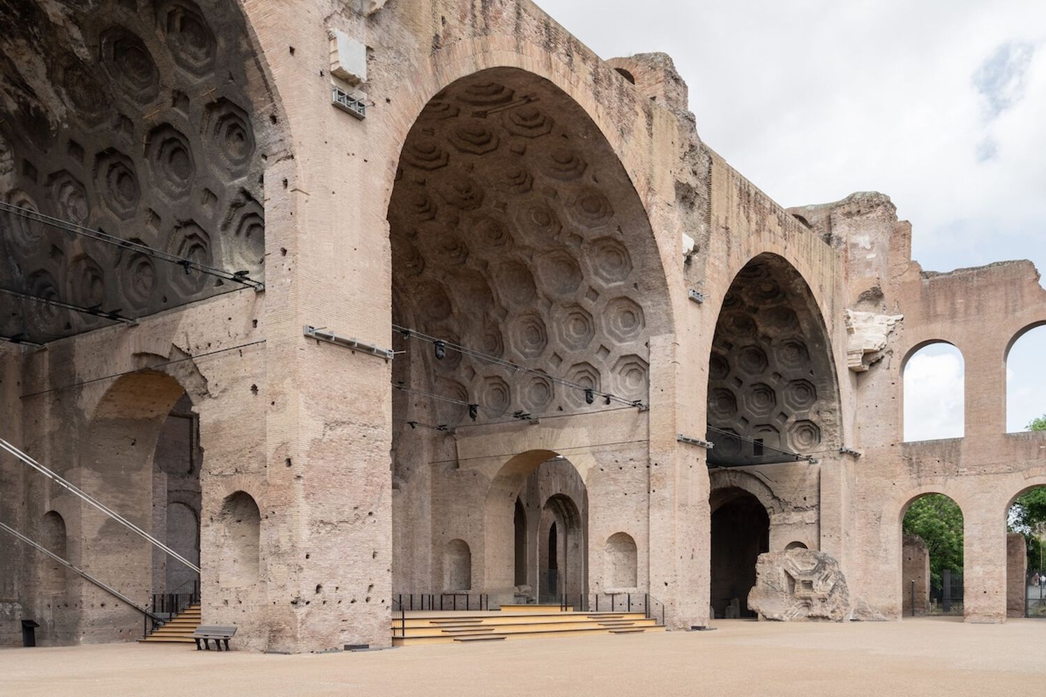 Basilica di Massenzio Exhibition Pathway