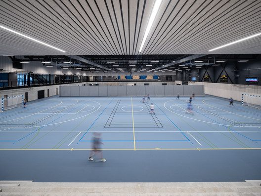 Hall 05