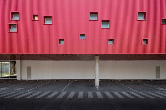 Select Colegio Suizo Gymnasium