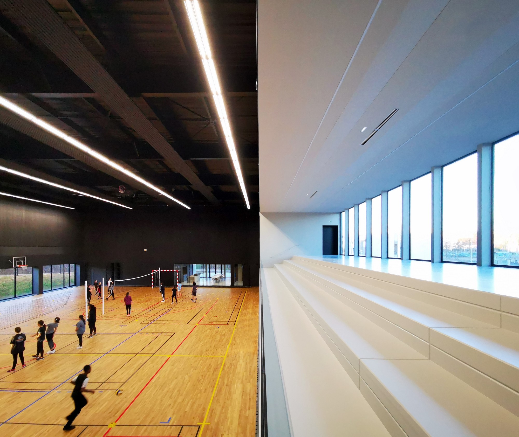 “Im Sand” Gymnasium