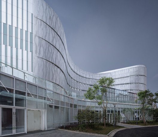 Culture and Sports Center in Xu Shu Guan