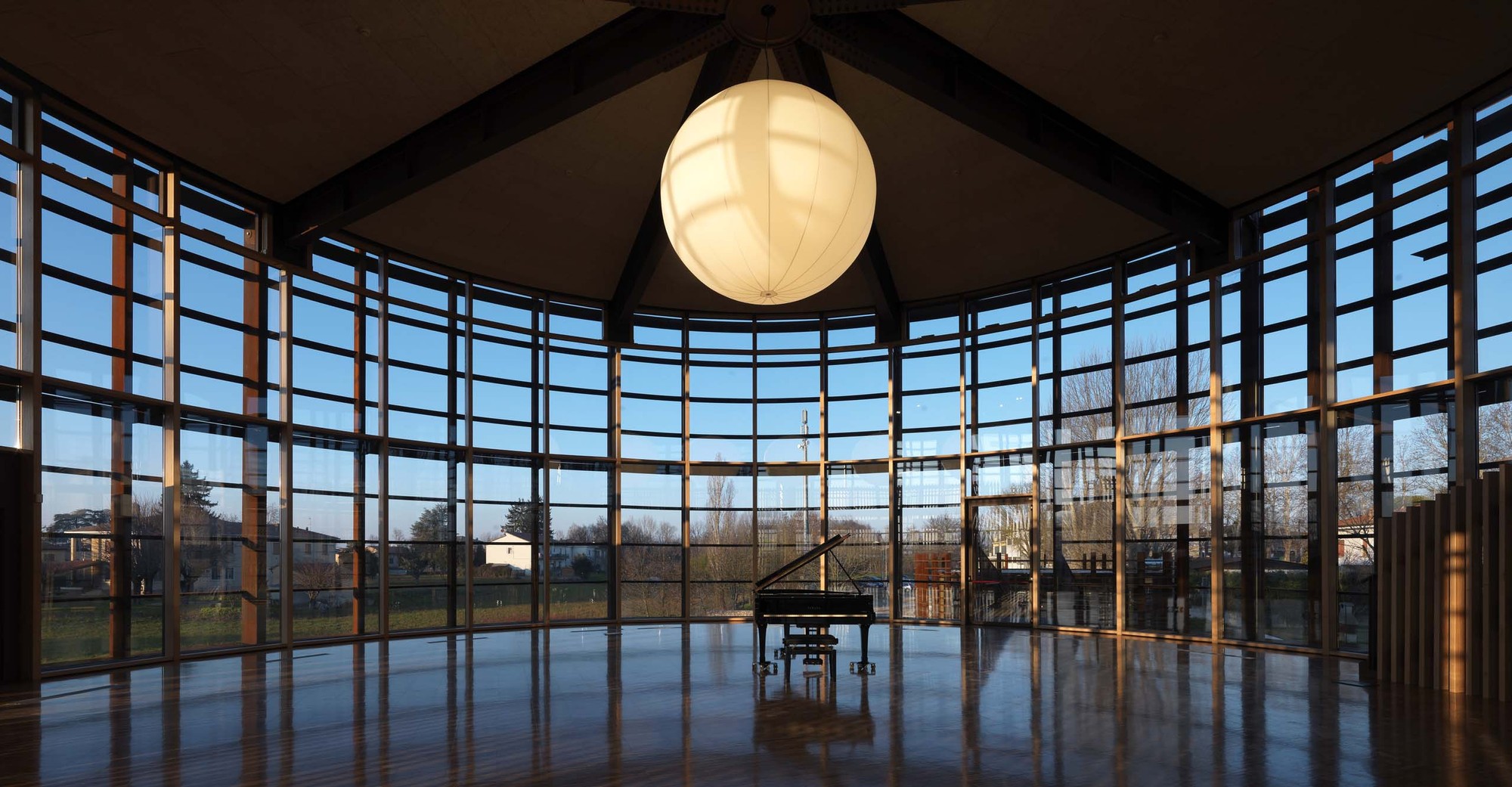 Workshop Ricostruzione - The Sports and Culture Center