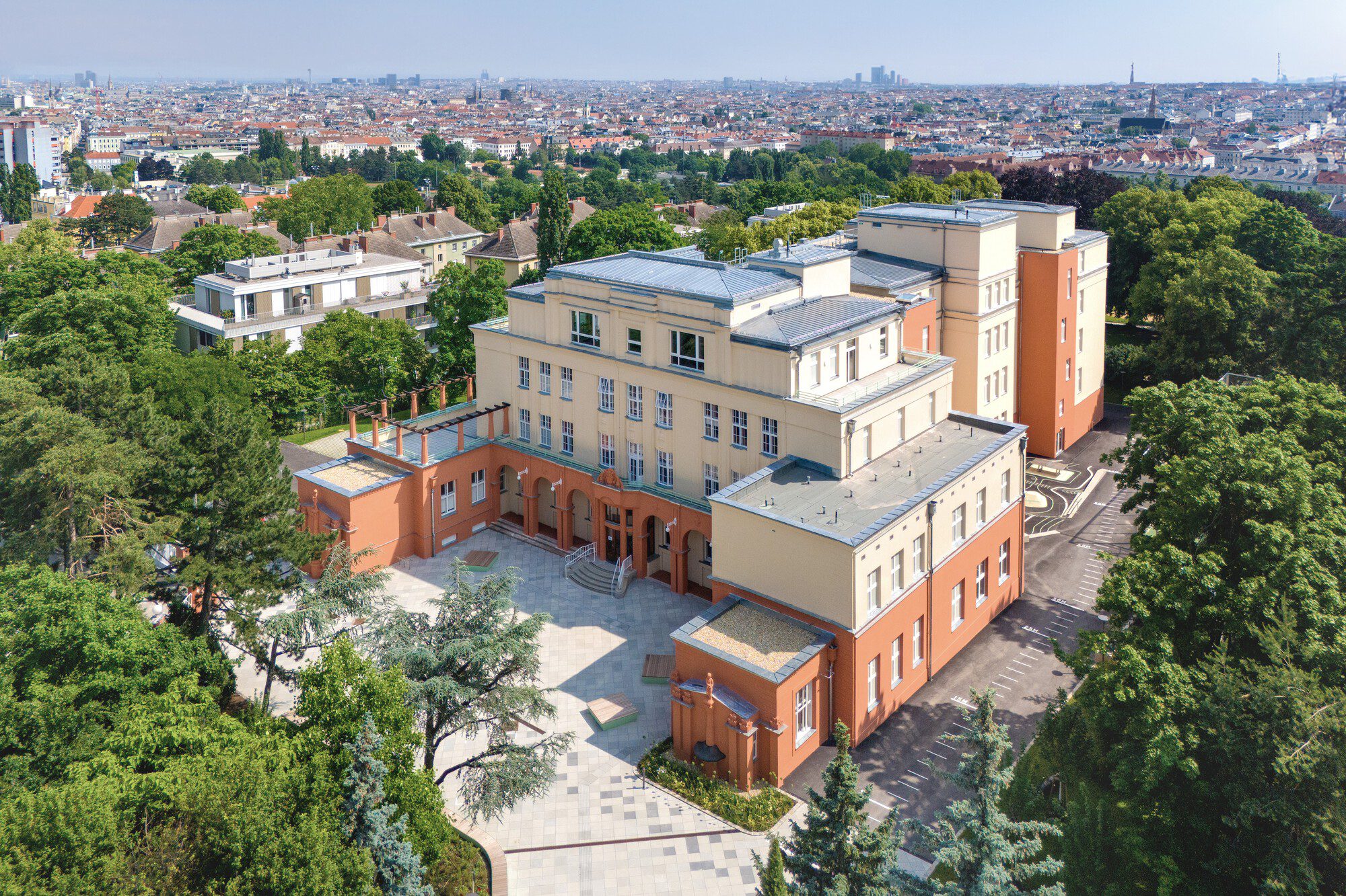 Gersthof Model School Renovation and Conversion