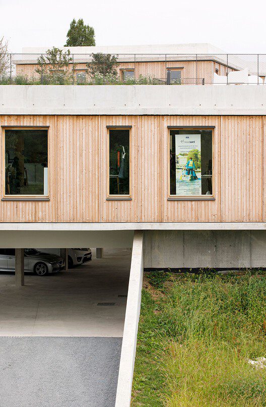 Head Office of French Federation of Canoe-Kayak and Paddle Sports
