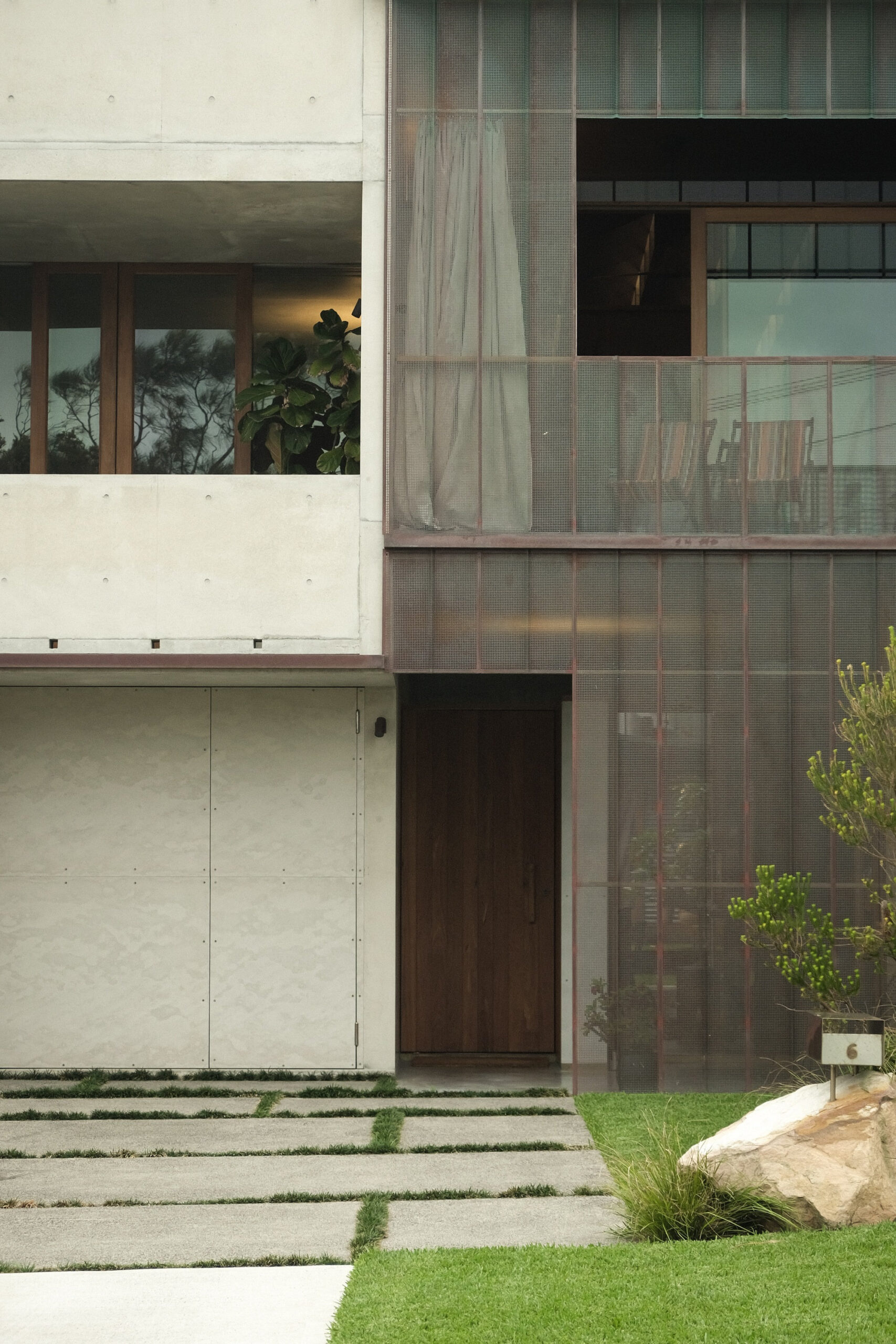 Lagoon House