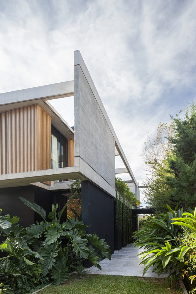 Oval House