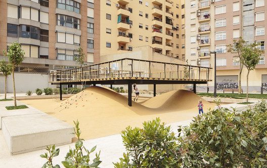 Playground landscapes at Santa María Mazzarello Square