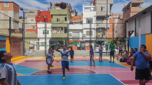 Playón Red Public Spaces and Community Infrastructures for Integration